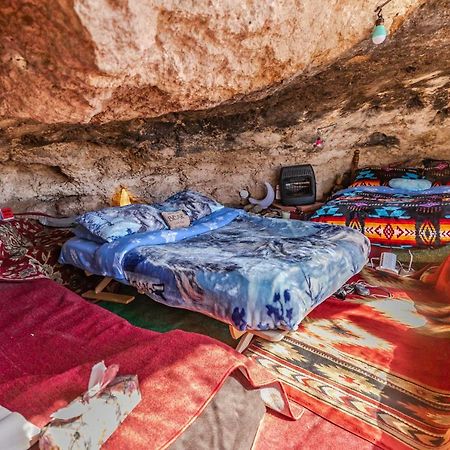 Hôtel Cave, Yurt, Bubble And Other Glamping Adventures à Sedona Extérieur photo