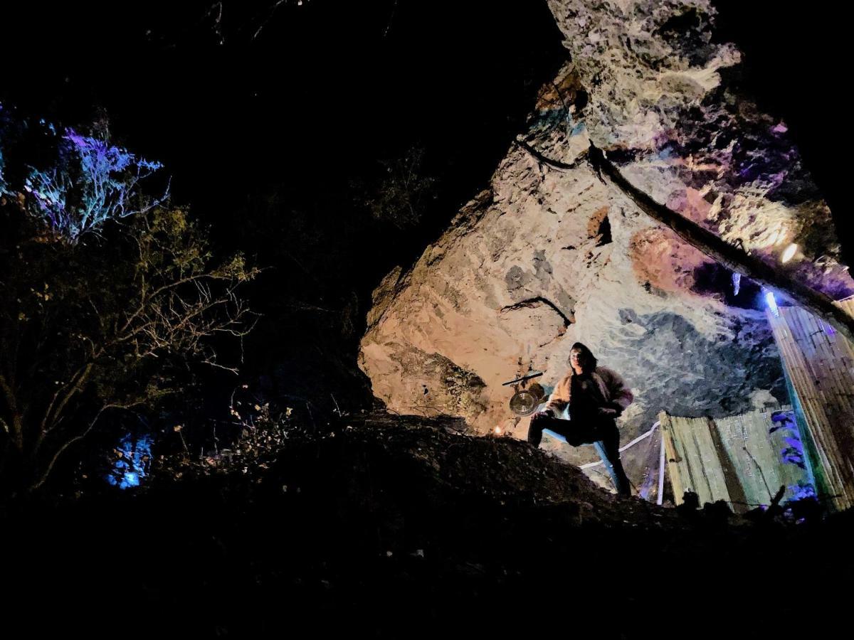 Hôtel Cave, Yurt, Bubble And Other Glamping Adventures à Sedona Extérieur photo