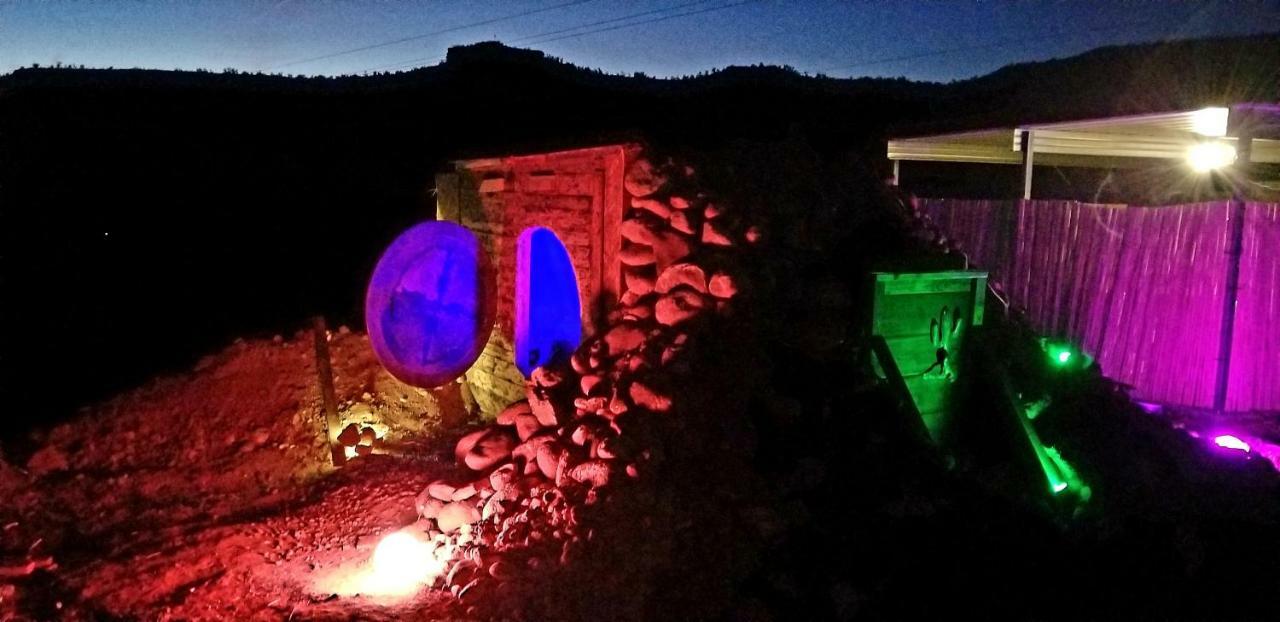 Hôtel Cave, Yurt, Bubble And Other Glamping Adventures à Sedona Extérieur photo