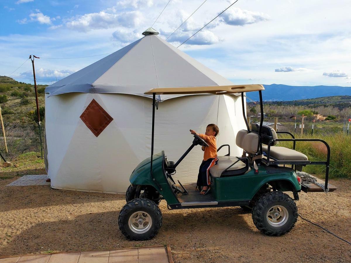 Hôtel Cave, Yurt, Bubble And Other Glamping Adventures à Sedona Extérieur photo