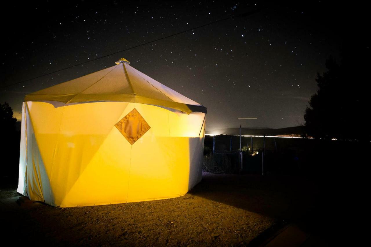 Hôtel Cave, Yurt, Bubble And Other Glamping Adventures à Sedona Extérieur photo