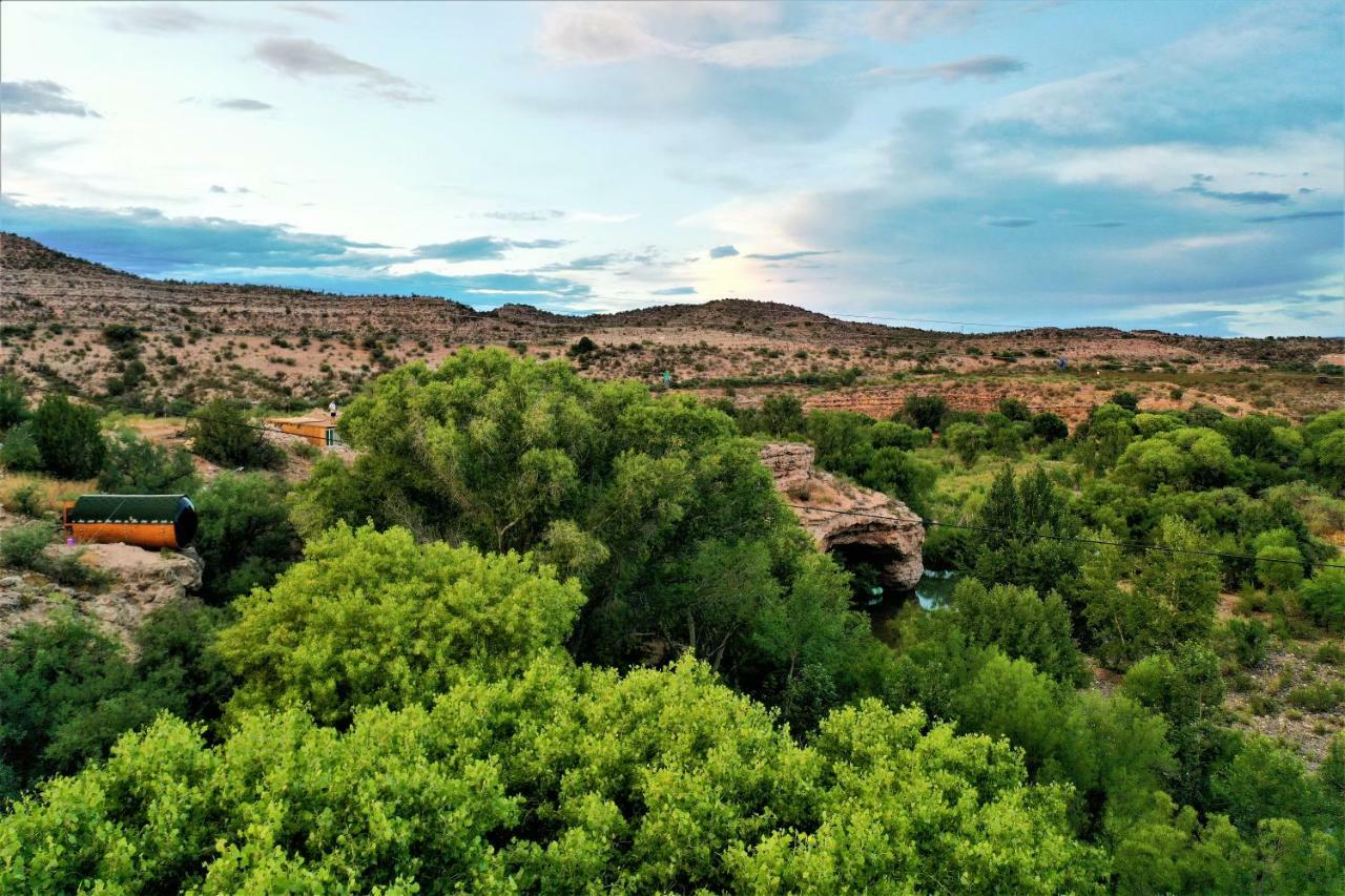 Hôtel Cave, Yurt, Bubble And Other Glamping Adventures à Sedona Extérieur photo